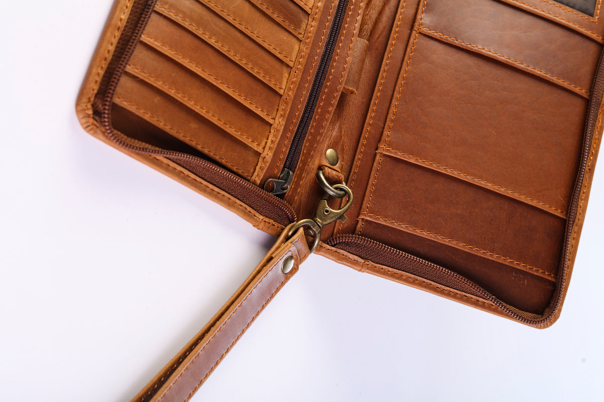 Lima light Brown Travel Wallet